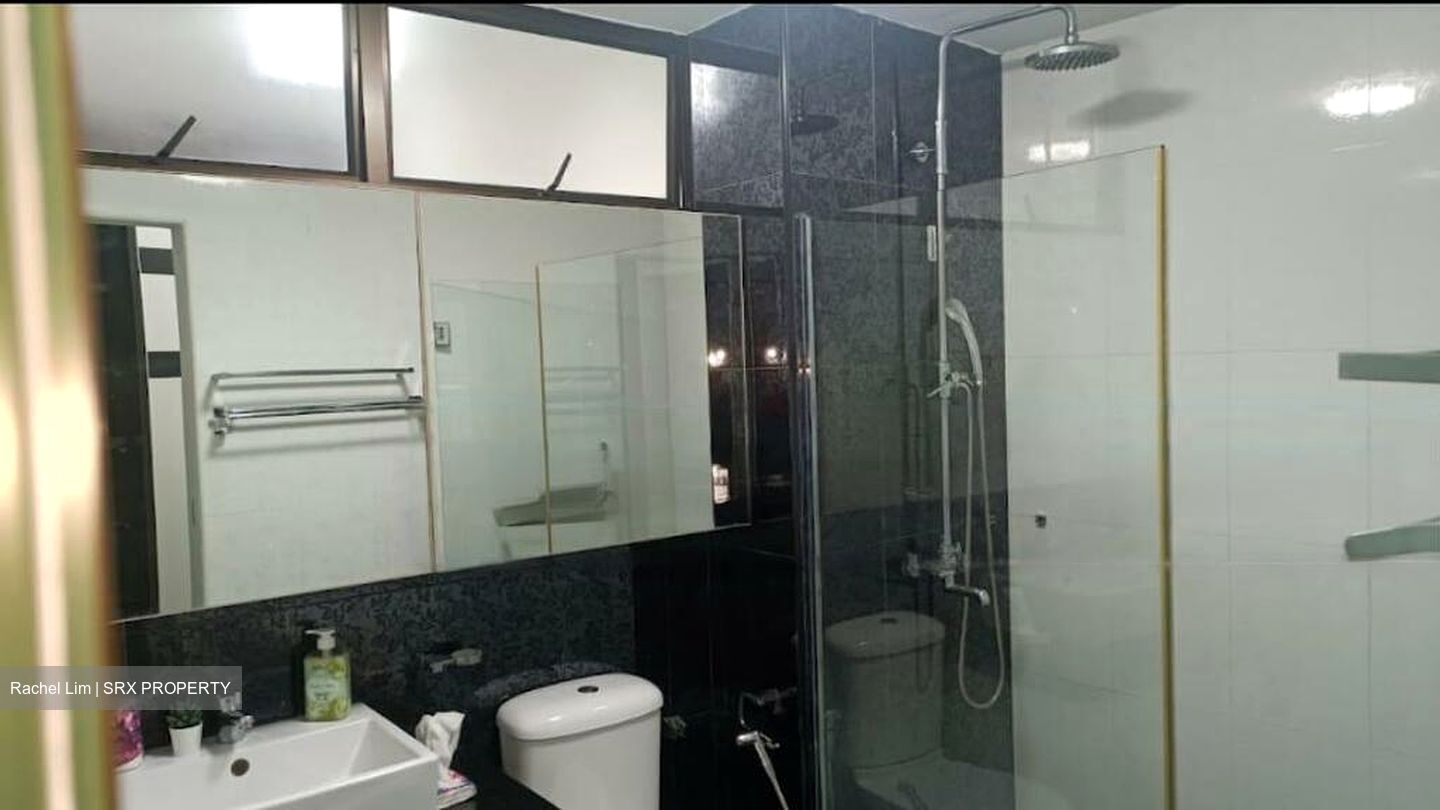 Lakepoint Condominium (D22), Condominium #456480561
